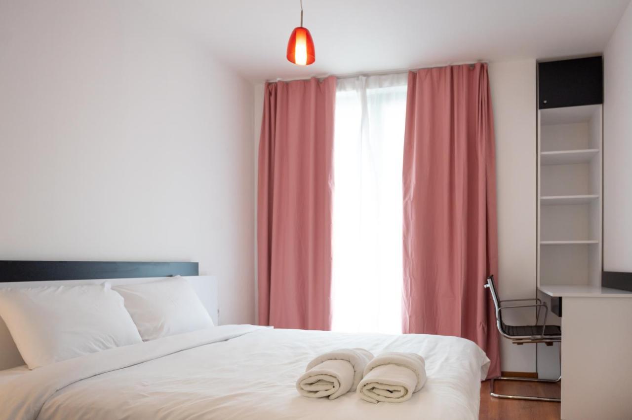 Sunny 1Bdr Apartment Near Center Σόφια Εξωτερικό φωτογραφία