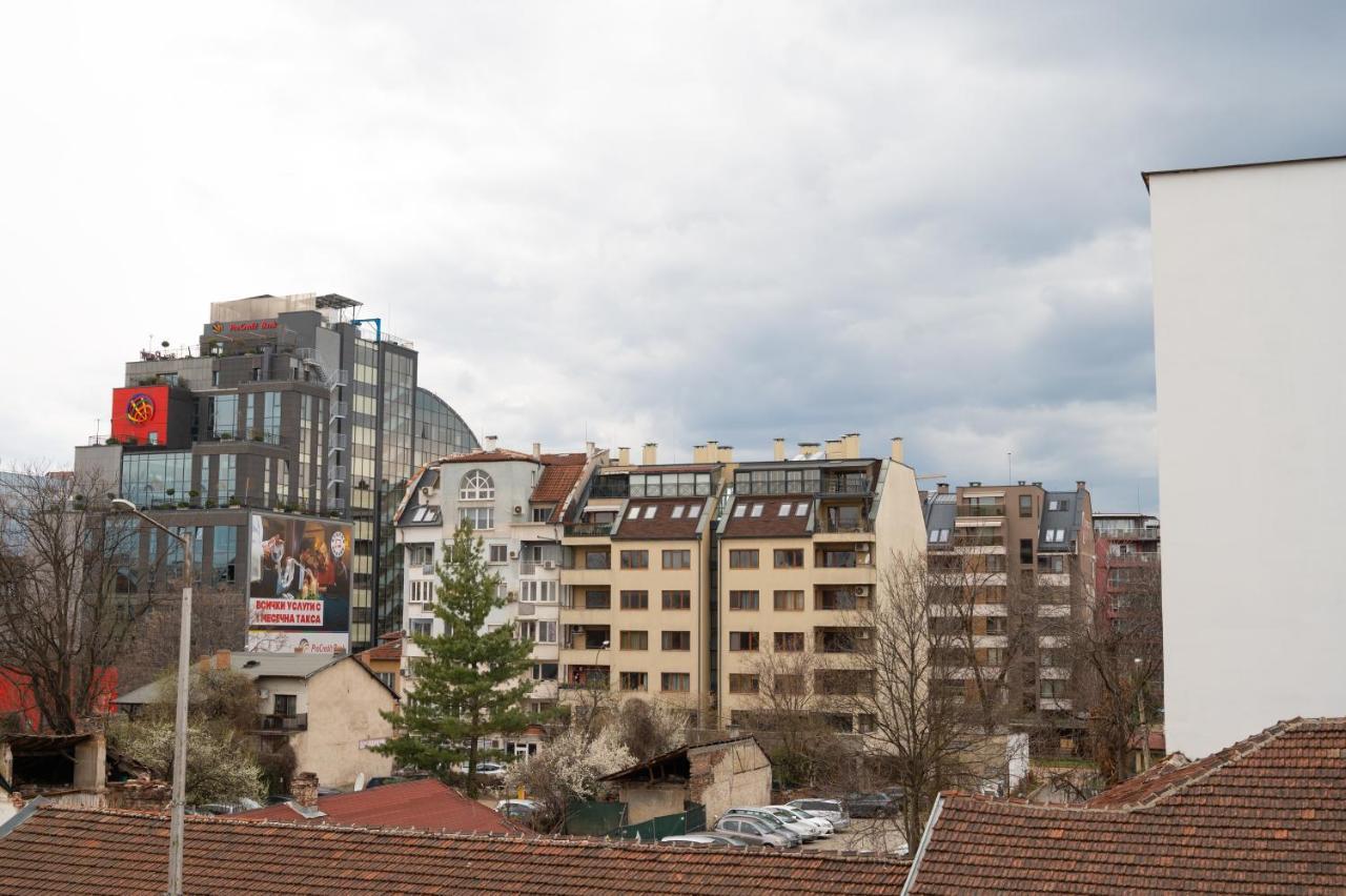 Sunny 1Bdr Apartment Near Center Σόφια Εξωτερικό φωτογραφία